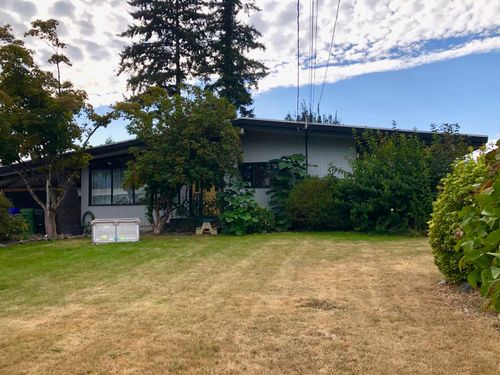 10125 Fairview Dr, Chilliwack, BC, V2P5J3 | Card Image