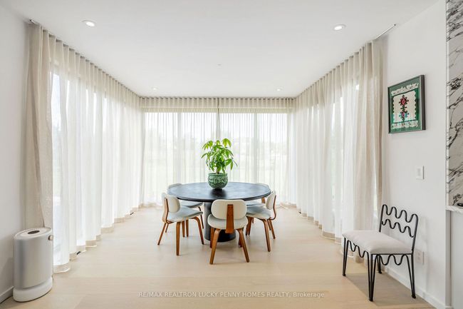 2 Allen Manor, House other with 5 bedrooms, 7 bathrooms and 24 parking in Markham ON | Image 16