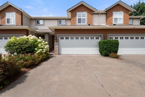 25-7475 Garnet Dr, Chilliwack, BC, V2R5W7 | Card Image