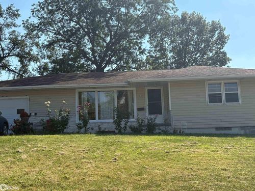 420 W Mclane St, Osceola, IA, 50213-1532 | Card Image