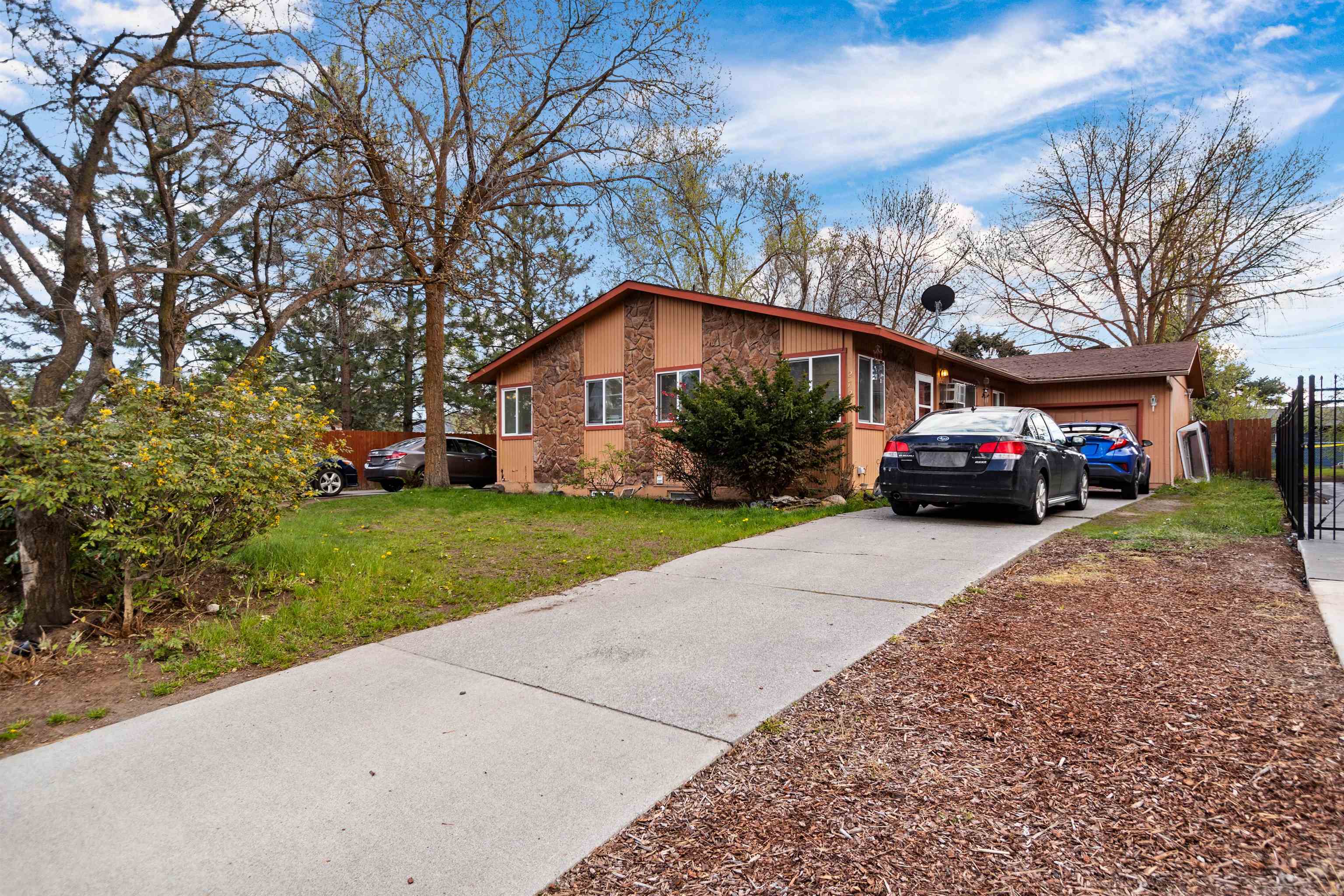 37th Ave, Spokane, WA 99223