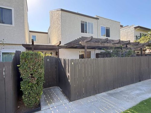 8-9595 Easter Way, San Diego, CA, 92121-1916 | Card Image