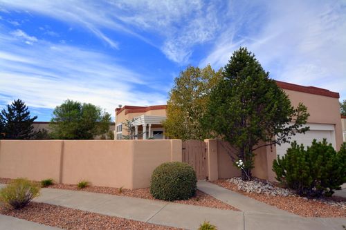 5809 Vulcan Vista Dr Ne, Albuquerque, NM, 87111-8312 | Card Image