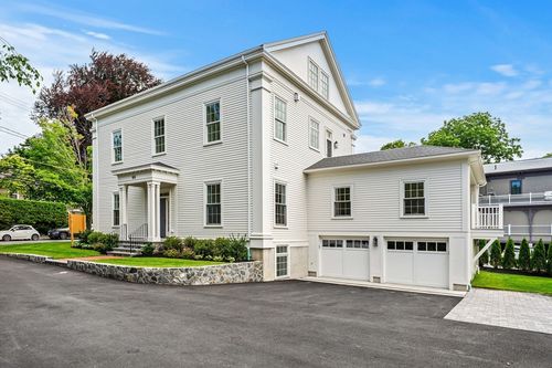 a-64 Pleasant St, Marblehead, MA, 01945-3346 | Card Image