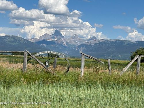 6 Tails Down Rd, Tetonia, ID, 83452 | Card Image