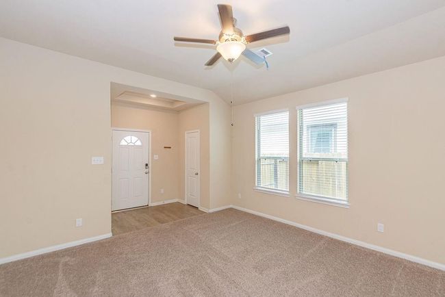 14657 E Pine Heart Dr, House other with 3 bedrooms, 2 bathrooms and 2 parking in Conroe TX | Image 8