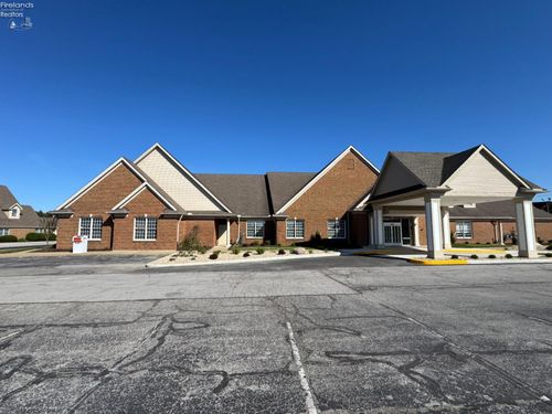 2-5202 Timber Commons Dr, Sandusky, OH, 44870-8908 | Card Image