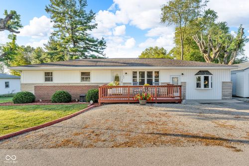 410 E Indiana St, Bainbridge, IN, 46105-4600 | Card Image