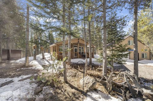 4056 Marlin Dr, Island Park, ID, 83429 | Card Image