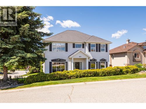 3077 Quail Cres, Kelowna, BC, V1V2A1 | Card Image