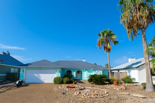 13849 Doubloon St, Corpus Christi, TX, 78418-6918 | Card Image