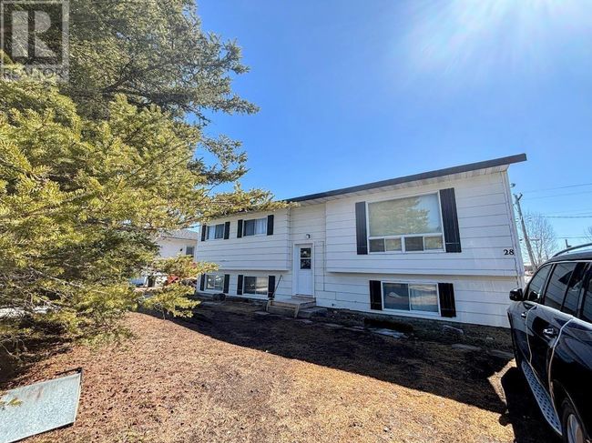 28 Otter Ave, Home with 5 bedrooms, 2 bathrooms and null parking in Manitouwadge ON | Image 32