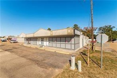 1300-1308 W W Thomas Street, Hammond, LA, 70401 | Card Image