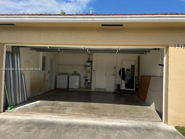 15121 Sw 148th Ave, House other with 3 bedrooms, 2 bathrooms and null parking in Miami FL | Image 3