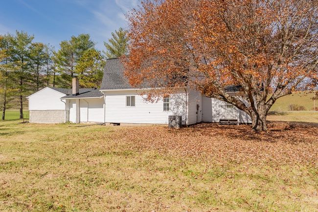 3052 Cedar Springs Rd., House other with 3 bedrooms, 4 bathrooms and 1 parking in Sugar Grove VA | Image 51