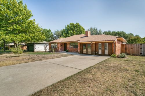 2952 Lavita Ln, Farmers Branch, TX, 75234-6487 | Card Image