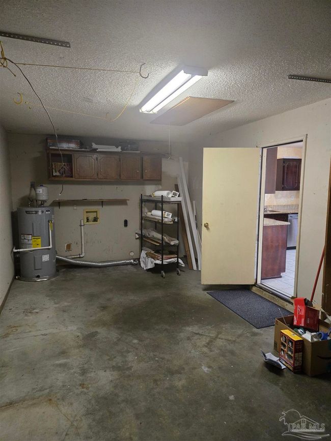3285 Fairview Ave, House other with 4 bedrooms, 2 bathrooms and 4 parking in Crestview FL | Image 25