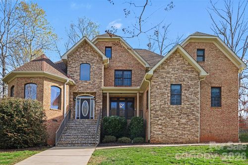 402 Rugby Rd, Salisbury, NC, 28144-9498 | Card Image