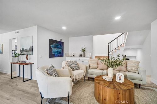 apt-d-11105 Linda Ln, Garden Grove, CA, 92840-5293 | Card Image