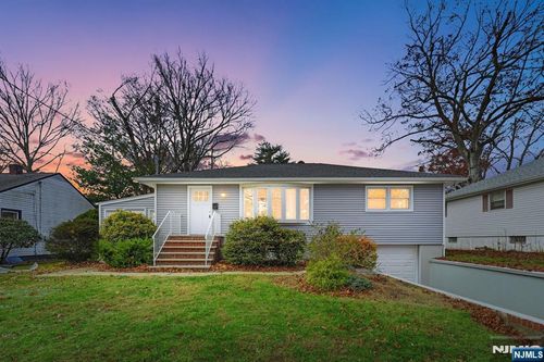 1210 Field Ave, Plainfield, NJ, 07060-2821 | Card Image