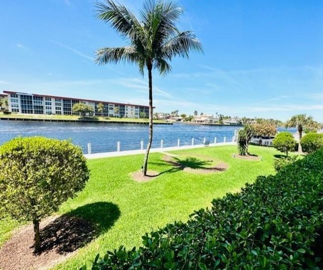 APT-212 - 1150 Hillsboro Mile, Condo with 2 bedrooms, 2 bathrooms and null parking in Hillsboro Beach FL | Image 27