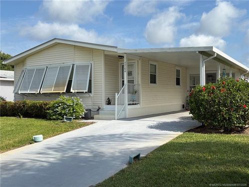 7704 Se Saratoga Dr, Hobe Sound, FL, 33455-5911 | Card Image