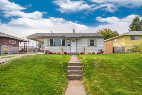 2124 E Rich Ave, Spokane, WA, 99207-4346 | Card Image