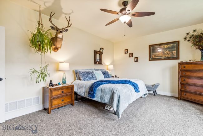 Master bedroom | Image 35