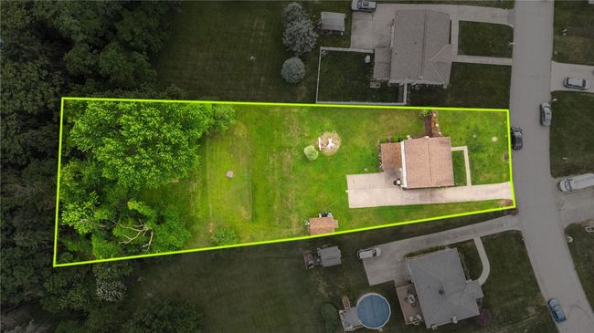 1515 Barry Dr, House other with 4 bedrooms, 3 bathrooms and 1 parking in Irwin PA | Image 37