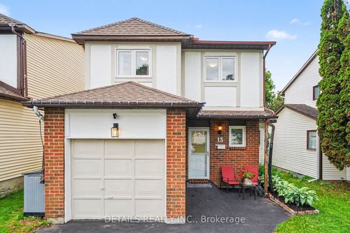 13 Willowview Way, Nepean, ON, K2J2P7 | Card Image