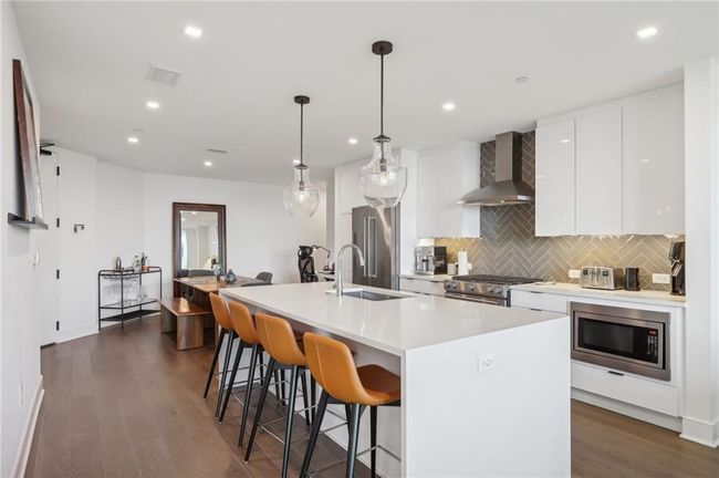 UNIT-403 - 788 W Marietta St Nw, Condo with 2 bedrooms, 2 bathrooms and 2 parking in Atlanta GA | Image 9
