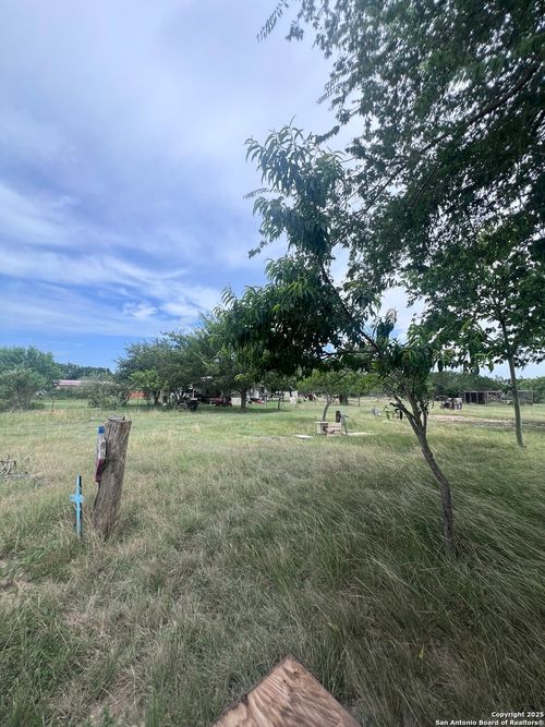 707 Mountain View Dr, Bandera, TX, 78003-5295 | Card Image