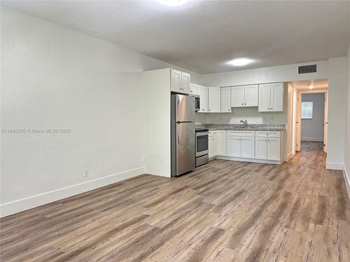 apt-4-1928 Jefferson St, Hollywood, FL, 33020-5448 | Card Image