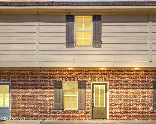 109 Flurry Ln, Lafayette, LA, 70508-6370 | Card Image