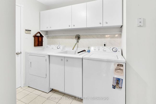 1 Tasha Crt, House other with 4 bedrooms, 3 bathrooms and 2 parking in Woodbridge ON | Image 10