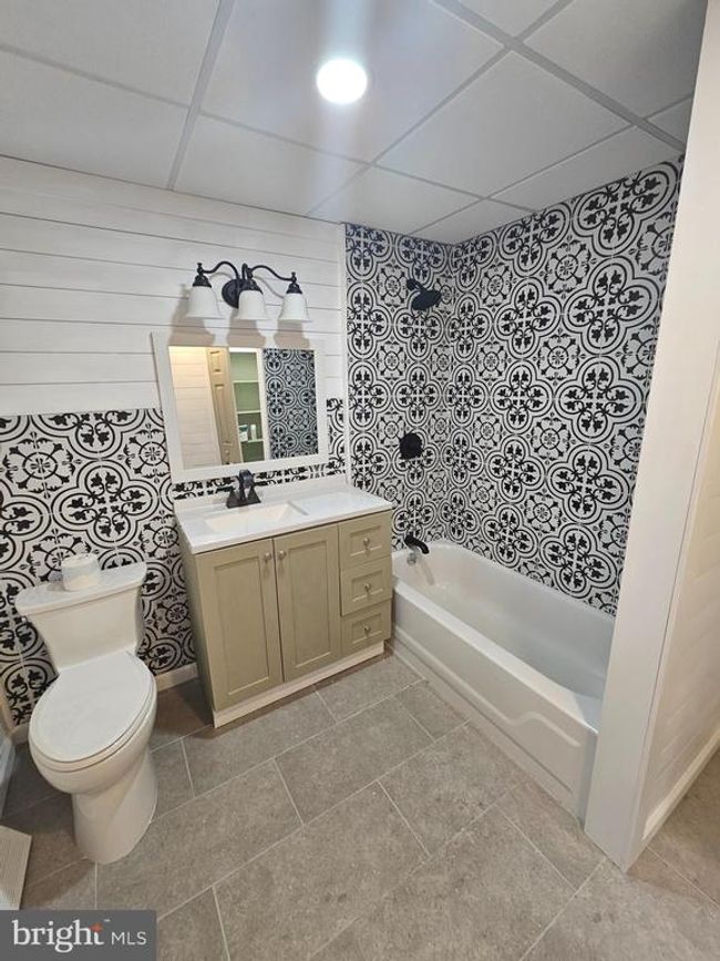 4216 Post Rd, House other with 3 bedrooms, 2 bathrooms and null parking in TRAINER PA | Image 6