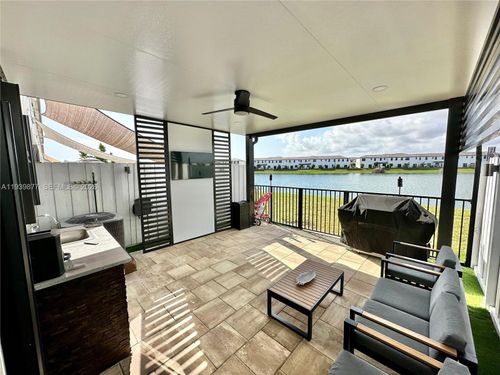 10066 Sw 228th Ter, Miami, FL, 33190-1988 | Card Image