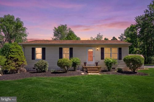 9283 Springs Rd, WARRENTON, VA, 20186 | Card Image