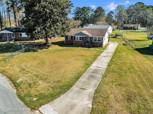 107 Knight Pl, Jacksonville, NC, 28546-8045 | Card Image