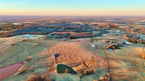 3 E 1010 Rd, Mcloud, OK, 74851 | Card Image