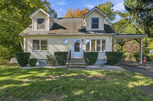 5-A Danforth St, Peabody, MA, 01960 | Card Image