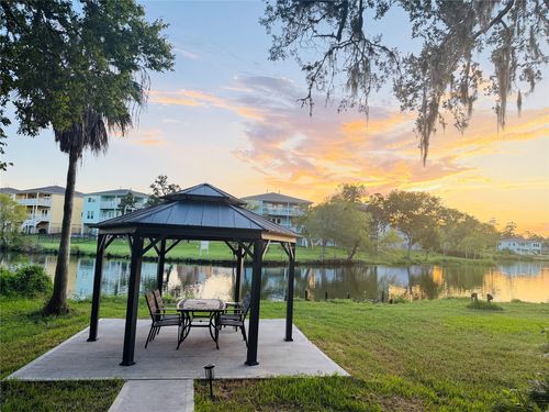 3936 Wagon Rd, Dickinson, TX, 77539-6420 | Card Image