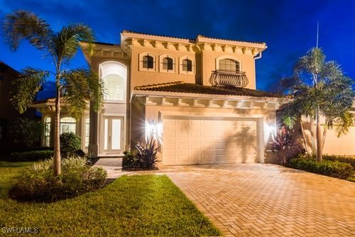 7810 Martino Cir, NAPLES, FL, 34112-2873 | Card Image