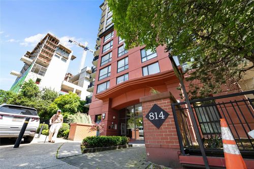 806-814 Royal Ave, New Westminster, BC, V3M1J9 | Card Image