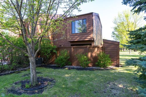 apt-k44-3802 Cherry St, Grand Forks, ND, 58201-7616 | Card Image