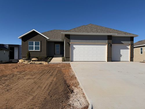 1281 N Maxine Ave, Nixa, MO, 65714-4277 | Card Image