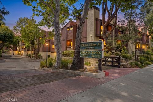 257-21900 Marylee St, Woodland Hills, CA, 91367-4834 | Card Image