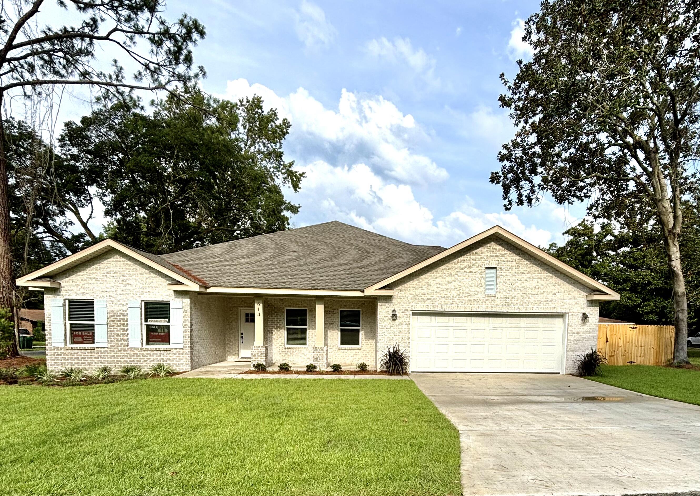 Audubon Dr, Fort Walton Beach, FL 32547