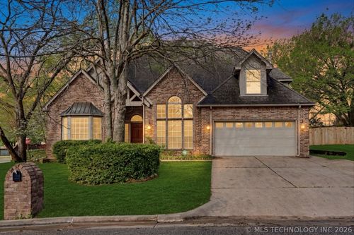 6828 S Richmond Pl, Tulsa, OK, 74136-4642 | Card Image