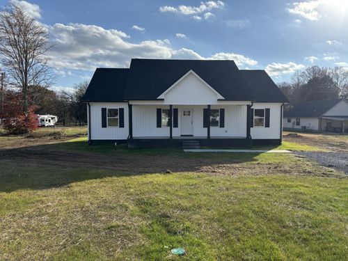 303 Cassie Dr, Lafayette, TN, 37083-4011 | Card Image